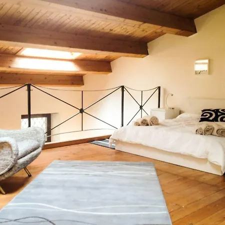 San Giuliano House *
