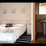 San Giuliano House Katanya