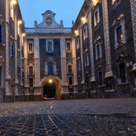 Daire San Giuliano House *